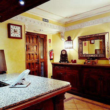 Hostal Maria Ronda Madrid Exterior foto