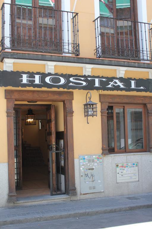 Hostal Maria Ronda Madrid Exterior foto